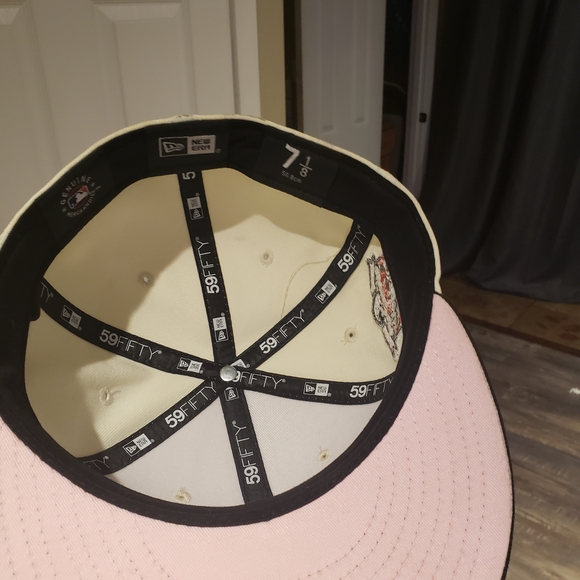 Kids LA Logo Cap - Cream and Black - Picture 5 of 5